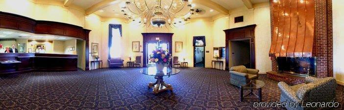 Hotel Carlisle & Embers Convention Center Interieur foto
